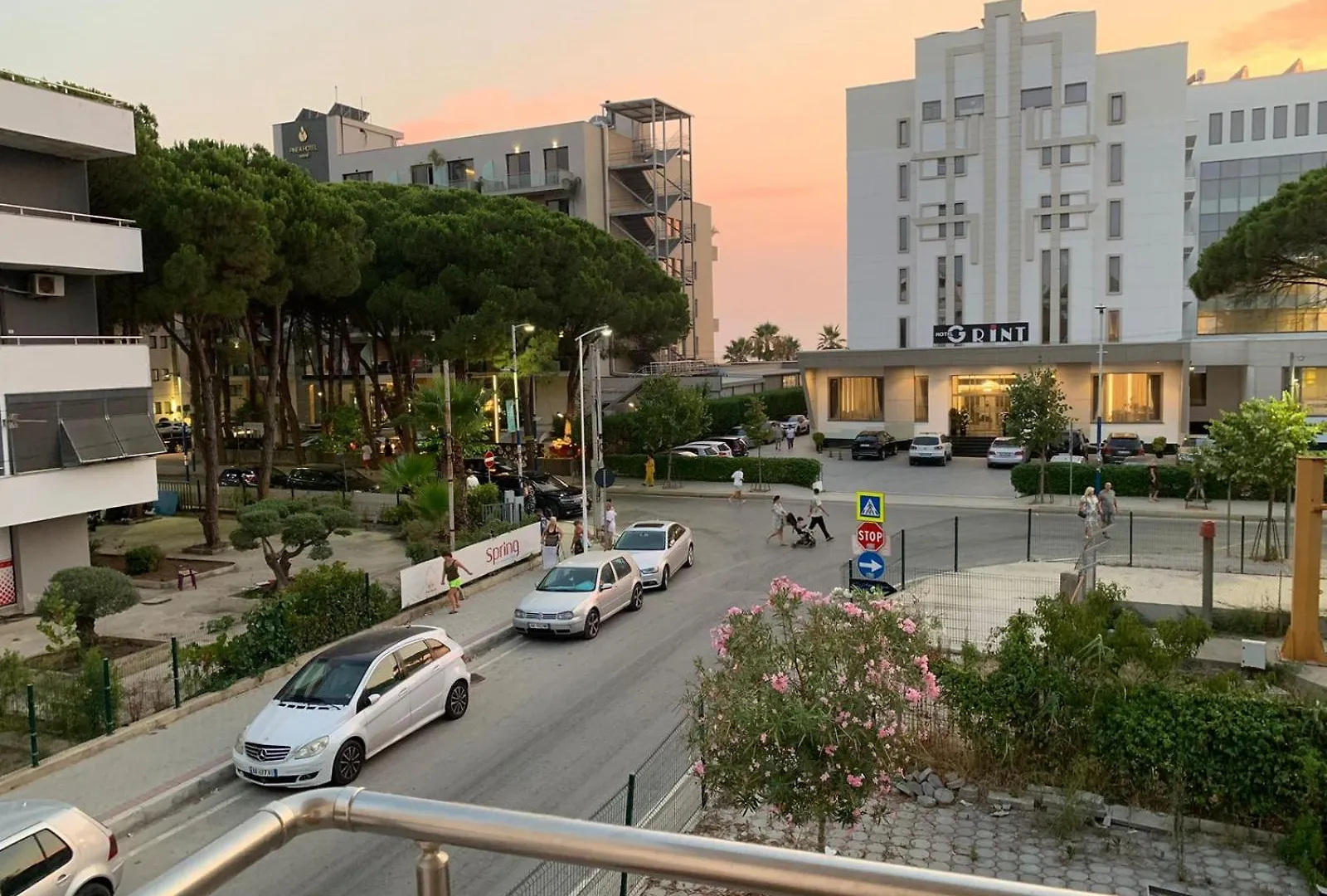 גולם I&S Apartment 6